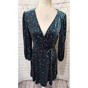 Bebop Junior Velvet Floral Long Sleeve V Neck  Dress Size M Hunter/Mauve